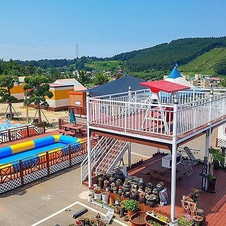 Seocheon Beach Glamping Hotel Buitenkant foto