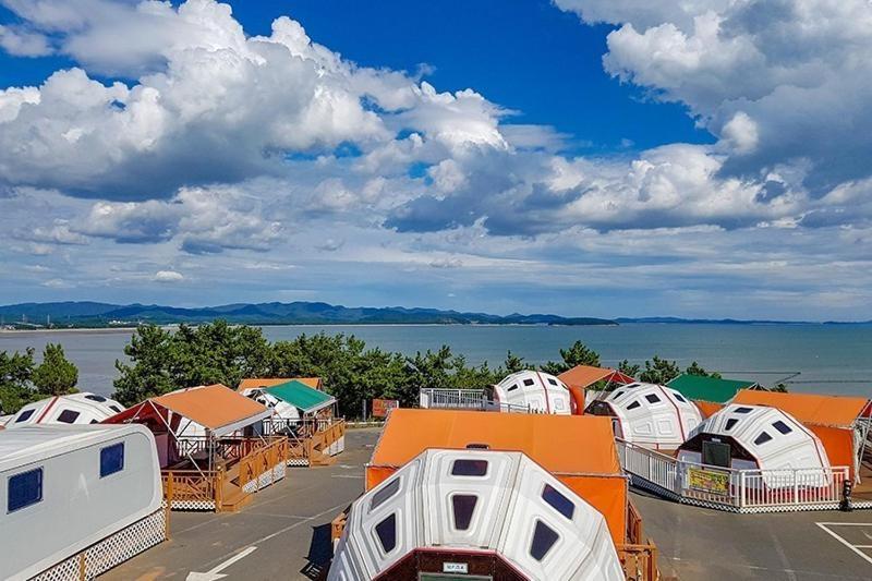 Seocheon Beach Glamping Hotel Buitenkant foto